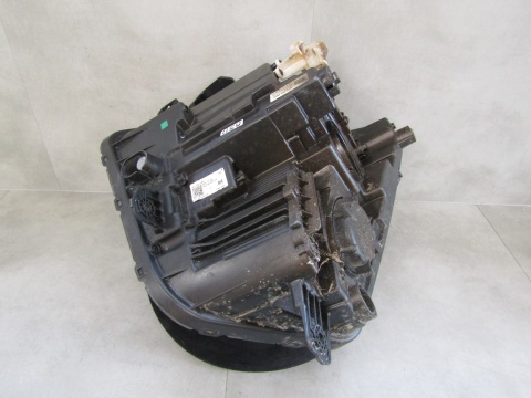 Lampa przód Hyundai Kona 2 II FULL LED 22- RH PRAWA HF921-61120