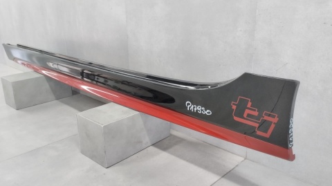 Listwa progowa lewa BMW 1 F40 M Pakiet 19-