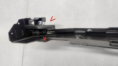 Listwa progowa prawa Volvo XC40 XC 40 17- stopień dół