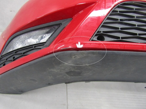 Zderzak przód przedni Seat Leon 3 III 5F0 12-16 / +halogen