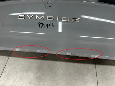 Blenda klapy klapa tył tylna Renault Symbioz 24-