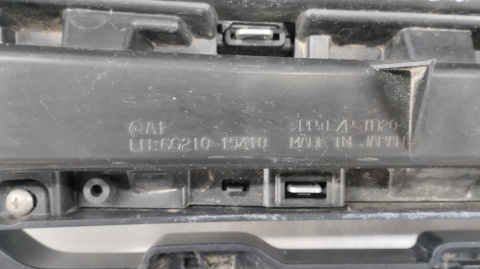 Grill atrapa zderzak przód SUBARU OUTBACK VI 6 19-23