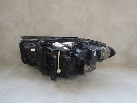 LAMPA PRZÓD BMW 5 G30 G31 M5 F90 LIFT LCI LASER 20- RH PRAWA 8082662-05