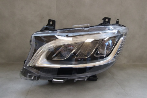 LAMPA PRZÓD MERCEDES SPRINTER W910 W907 LED 18- LH A9109069300
