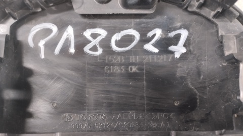 Znaczek emblemat logo pod radar grill przód TOYOTA Corolla E21 2018-