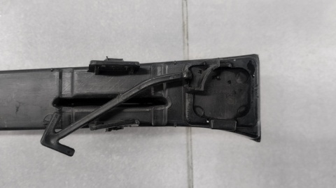 KRATKA ZDERZAKA PRZÓD przednia MASERATI LEVANTE 16-24 670040751