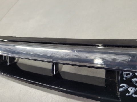 Kratka Led DRL atrapy grilla prawy przód Volkswagen VW Passat B9 3J0 24-