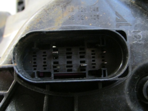 LAMPA PRZÓD SKODA OCTAVIA IV LIFT LED RH PRAWA 24- 5E4941010