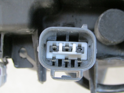 LAMPA PRZÓD TOYOTA RAV4 IV 4 LIFT LED 15-18 RH PRAWA STANLEY W3049