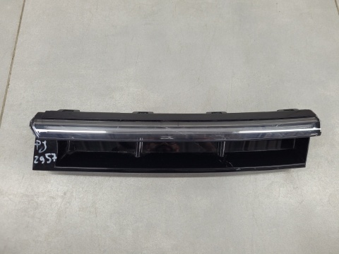 Kratka Led DRL atrapy grilla lewy przód Volkswagen VW Passat B9 3J0 24-