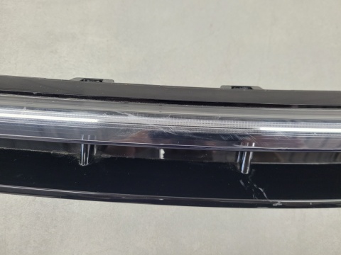 Kratka Led DRL atrapy grilla lewy przód Volkswagen VW Passat B9 3J0 24-