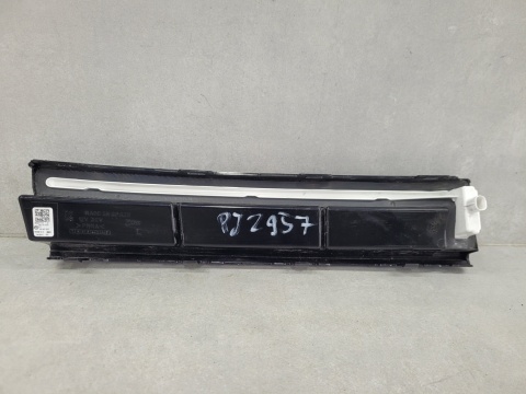 Kratka Led DRL atrapy grilla lewy przód Volkswagen VW Passat B9 3J0 24-