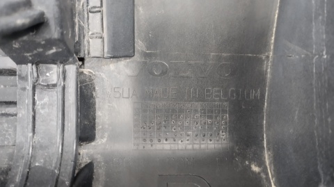Listwa progowa prawa Volvo V50 S50 04-12 komplet