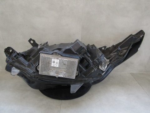 LAMPA PRZÓD LAND ROVER DISCOVERY V FULL LED RH PRAWA 16- HY32-13W029-HB