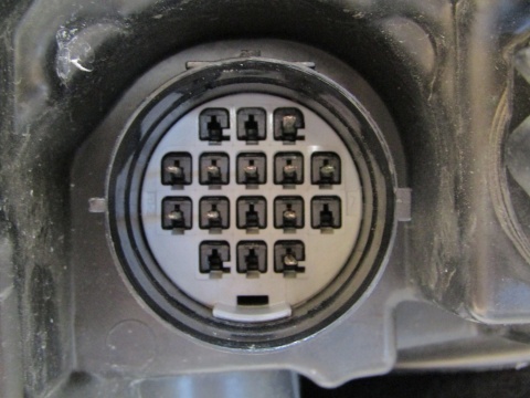 LAMPA PRZÓD LAND ROVER DISCOVERY V FULL LED RH PRAWA 16- HY32-13W029-HB