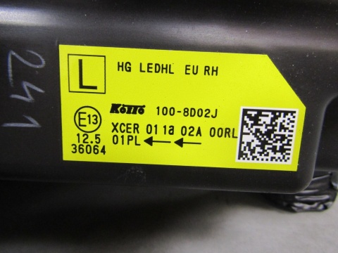 LAMPA PRZÓD NISSAN QASHQAI 3 III J12 21-24 LED ADAPTIVE RH PRAWA 100-8D02J