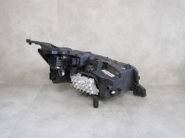 Lampa przód Peugeot 208 II 2008 II FULL LED 19-23 LH LEWA 9841642080