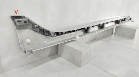 Listwa progowa lewa Jaguar XE 760 14- próg lewy gx73-101d57AEW