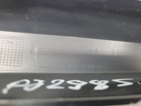 Zaślepka kratka zderzaka lewa przód przednia Renault 5 ALPINE A290 24-