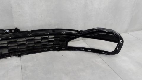 Grill atrapa zderzaka przód LYNK&CO 01 / 8889675860