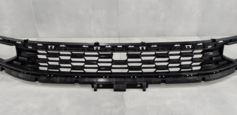 Grill atrapa zderzaka przód LYNK&CO 01 / 8889675860