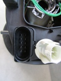 LAMPA PRZÓD SKODA SUPERB I KSENON NIESKRĘTNY RH PRAWA 01-06