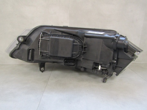 LAMPA PRZÓD VOLKSWAGEN PHAETON I KSENON SKRĘTNY 02-06RH PRAWA 3D1941032E