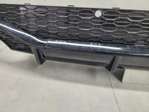 Dyfuzor spoiler zderzaka tył tylny Audi RSQ8 RS Q8 4M8 18-23