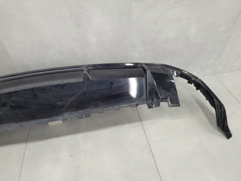 Dyfuzor spoiler zderzaka tył tylny Audi RSQ8 RS Q8 4M8 18-23