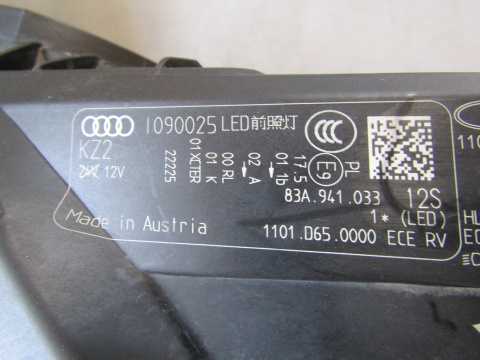 LAMPA PRZÓD AUDI Q3 83A FULL LED PRAWA RH 18- 83A941033