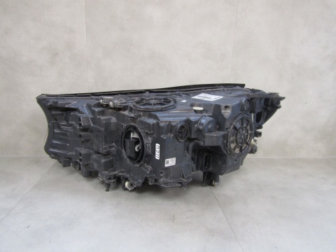 LAMPA PRZÓD BMW 7 G11 G12 LASER 15-19 RH PRAWA 7465606-01