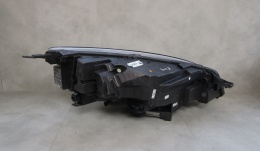 Lampa przód Ford Kuga MK3 LED 19-24 LH LEWA LV4B 13E015 FC