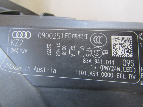 LAMPA PRZÓD AUDI Q3 83A LED RH PRAWA 18- 83A941011