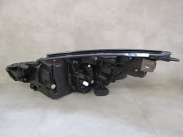 LAMPA PRZÓD TOYOTA C-HR II 23- RH PRAWA FULL LED 81110-F4240-00