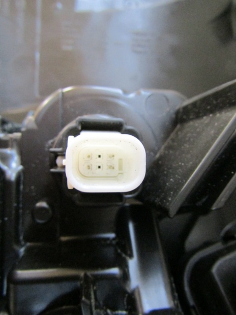 LAMPA PRZÓD TOYOTA C-HR II 23- RH PRAWA FULL LED 81110-F4240-00