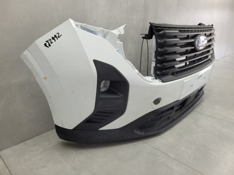 Zderzak przód przedni Ford Transit Courier MK3 III 23-