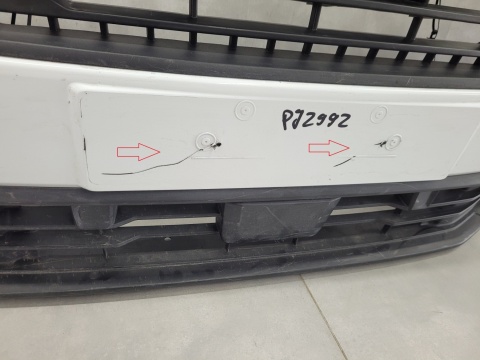 Zderzak przód przedni Ford Transit Courier MK3 III 23-