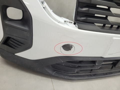 Zderzak przód przedni Ford Transit Courier MK3 III 23-