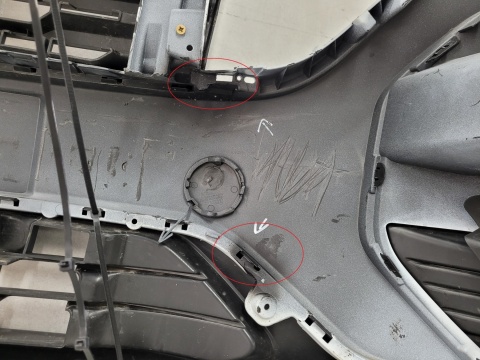 Zderzak przód przedni Ford Transit Courier MK3 III 23-