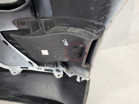 Zderzak przód przedni Ford Transit Courier MK3 III 23-
