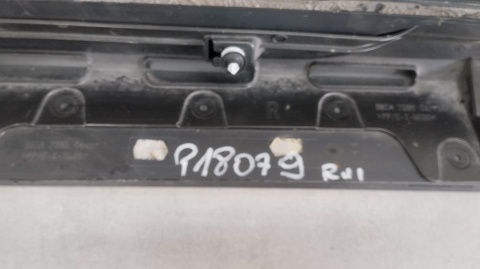 Listwa progowa prawa CUPRA BORN 21- próg 10E