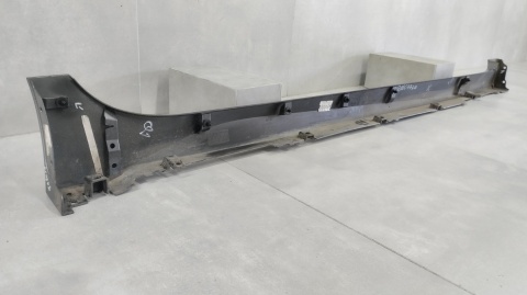 Listwa progowa lewa Nissan Leaf II ZE1 17- gg440-0275c-c