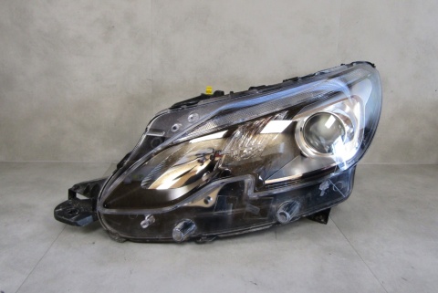 LAMPA PRZÓD PEUGEOT 2008 I LIFT ZWYKŁA SOCZEWKA 16-19 LH LEWA 9825313980