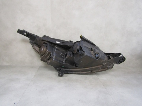 LAMPA PRZÓD PEUGEOT 2008 I LIFT ZWYKŁA SOCZEWKA 16-19 LH LEWA 9825313980