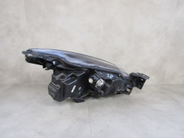 LAMPA PRZÓD MAZDA 2 DJ LIFT 19- LED LH LEWA D43N-51040