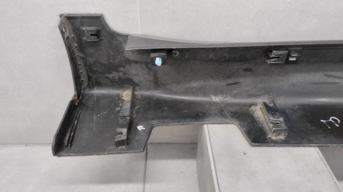 Listwa progowa prawa KIA Sportage IV GT Line 15-18