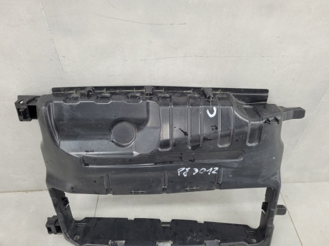 Kierownica wlot łapacz powietrza Renault Zoe Lift 19-24