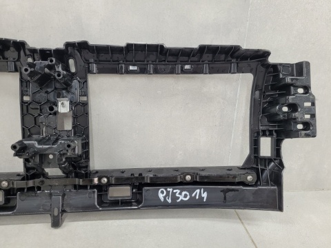 Kierownica wlot powietrza pas przód BMW i4 G26 21-