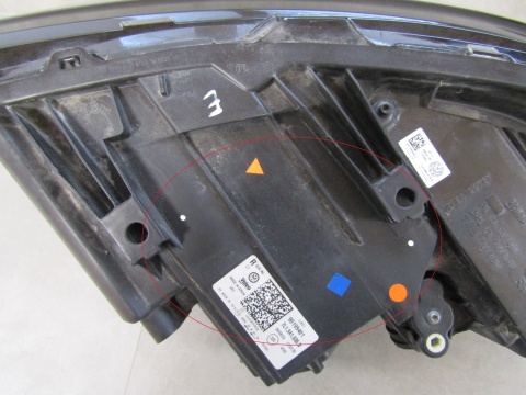 LAMPA PRZÓD VOLKSWAGEN T6 MULTIVAN 7L1 RH PRAWA LIFT FULL LED 7L1941036D