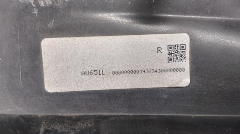 Listwa progowa prawa Audi A8 długa LWB 17-26 D5 4N4